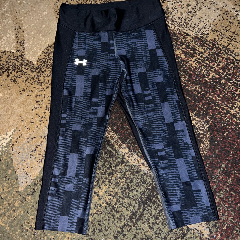 Under Armour Kids Black and Blue Patterned Bottoms